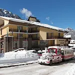 Bellevue Hotel 3*