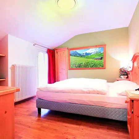 ホテル Bellevue カナツェーイ